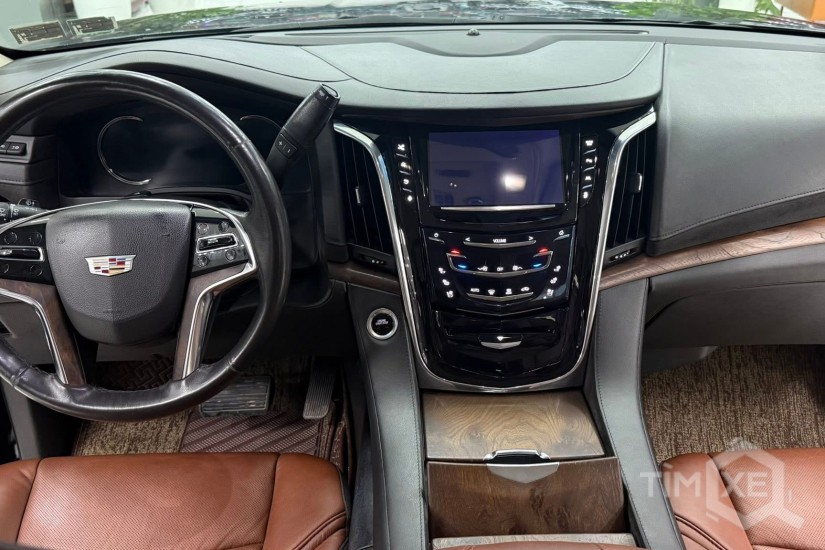 Bán Cadillac Escalade ESV Platinum sản xuất 2016. - TimXe.Net