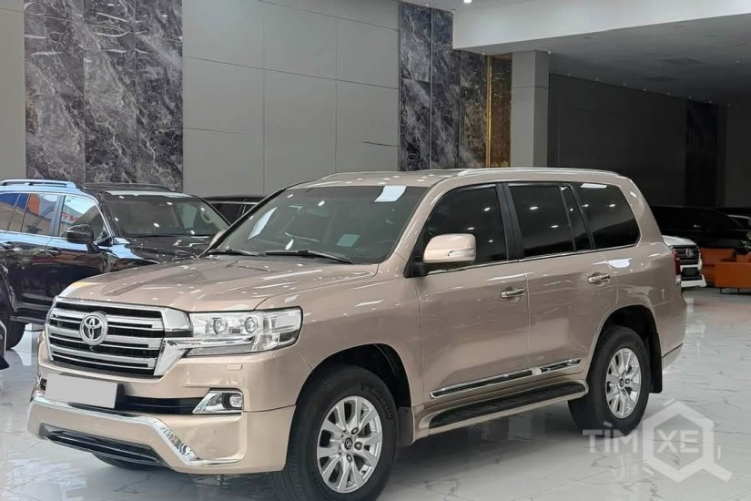Bán Toyota Land Cruiser 4.6 V8 sản xuất 2016. - TimXe.Net