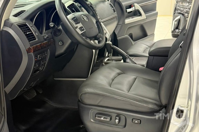 Bán Toyota Land Cruiser 4.6 V8, sản xuất 2015. xe siêu đẹp. - TimXe.Net