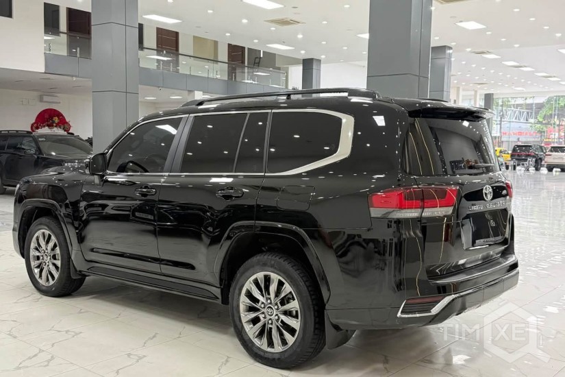 Bán Land Cruiser LC300 sản xuất 2023. Xe cực mới. - TimXe.Net