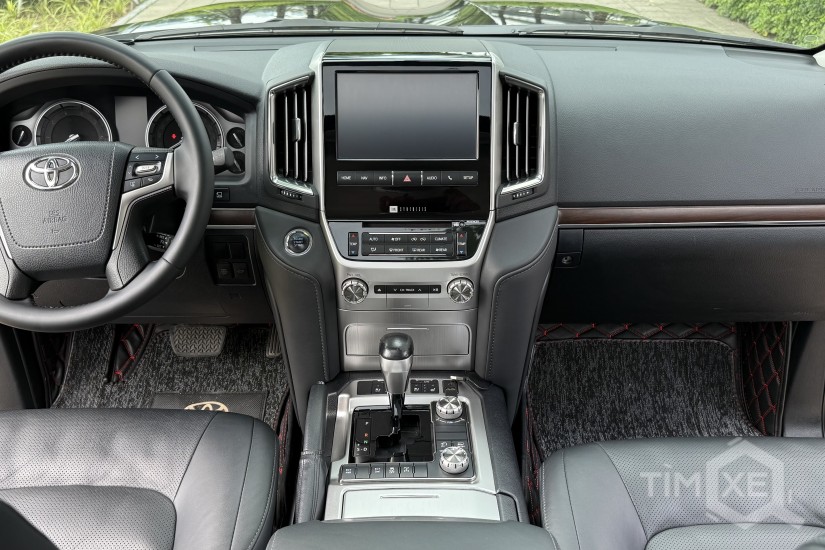 Land Cruiser 4,6 sản xuất 2020, 1 chủ, tên công ty, full lịch sử. - TimXe.Net