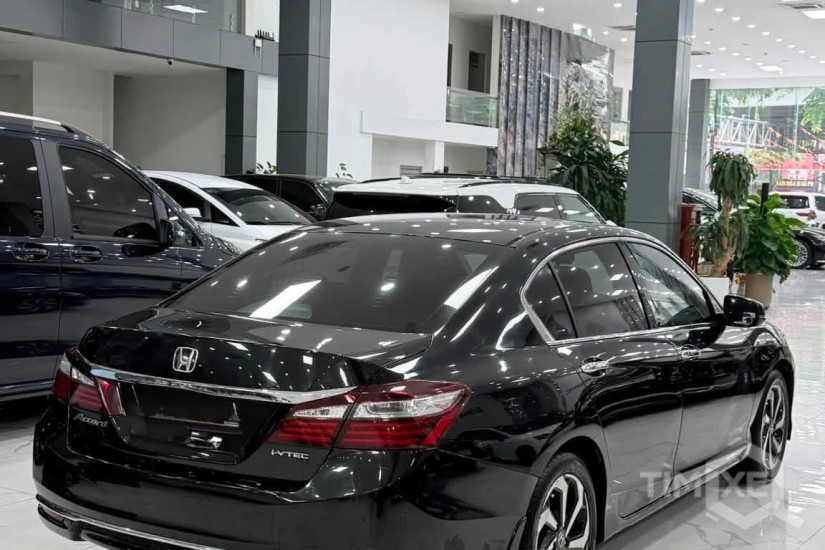 Bán Honda Accord sản xuất 2018. Xe cực đẹp. - TimXe.Net