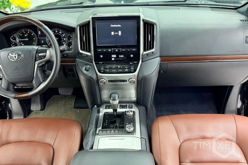 Duy nhất thị trường. Land Cruiser 5.7 nhập Mỹ 2016. Xe đi ít siêu mới. - TimXe.Net