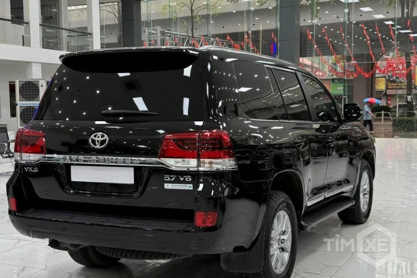 Bán Toyota Land Cruiser 4.6 V8 sản xuất 2020, 4 ghế VIP. - TimXe.Net