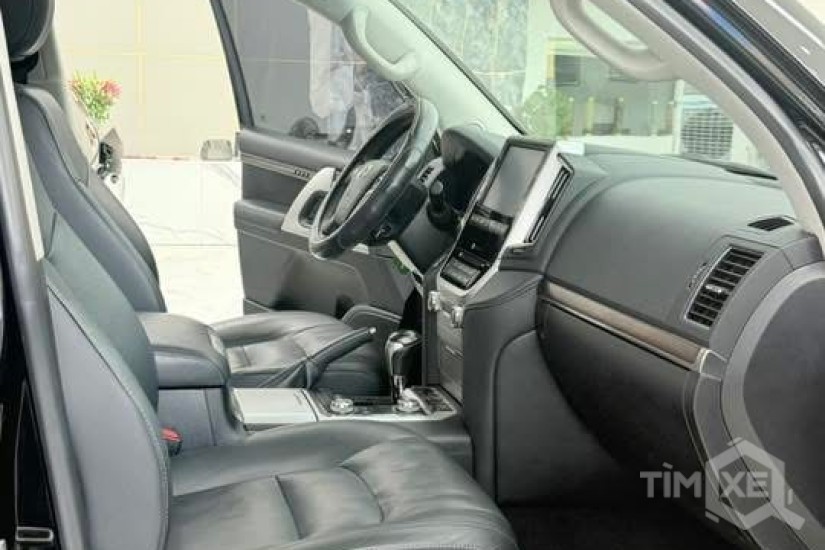 Bán Land Cruiser 4.6 V8 sản xuất 2020. xuất hoá đơn VAT. - TimXe.Net