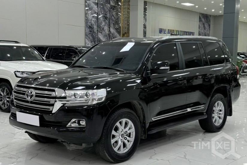 Bán Toyota Land Cruiser 4.6 V8 sản xuất 2020, 4 ghế VIP. - TimXe.Net