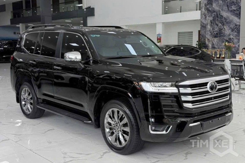 Bán Toyota Land Cruiser LC300 sản xuất 2023. xe cực mới. - TimXe.Net