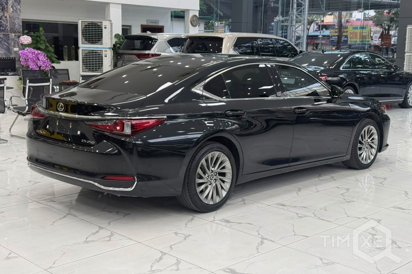 Bán Lexus ES250 sản xuất 2023. Xe cực mới. - TimXe.Net