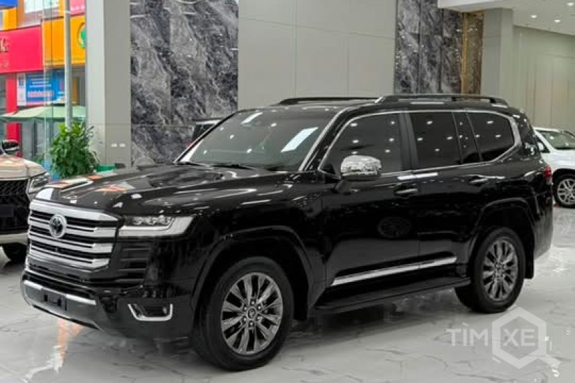 Bán Land Cruiser LC300 sản xuất 2022. Xe chạy ít. Giá cực rẻ. - TimXe.Net