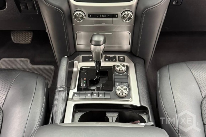 Bán Toyota Land Cruiser 4.6V8, sản xuất 2020. Xe cực đẹp. - TimXe.Net