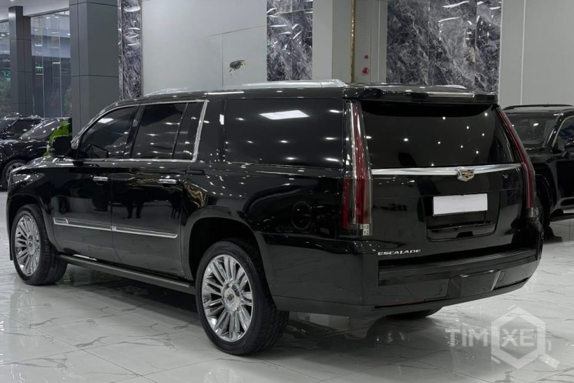 Bán Cadillac Escalade ESV Platinum sản xuất 2016. - TimXe.Net