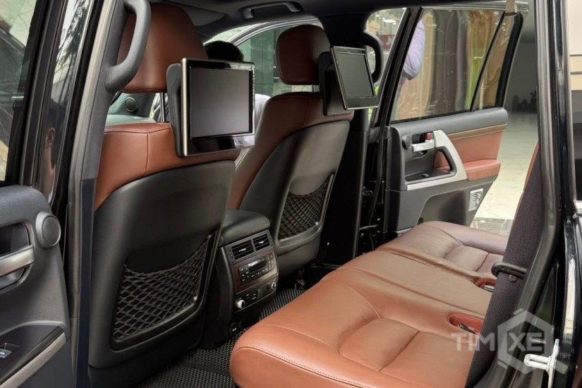 Bán Toyota Land Cruiser 5.7 nhập Mỹ, Model 2016,1 chủ Hà Nội. - TimXe.Net