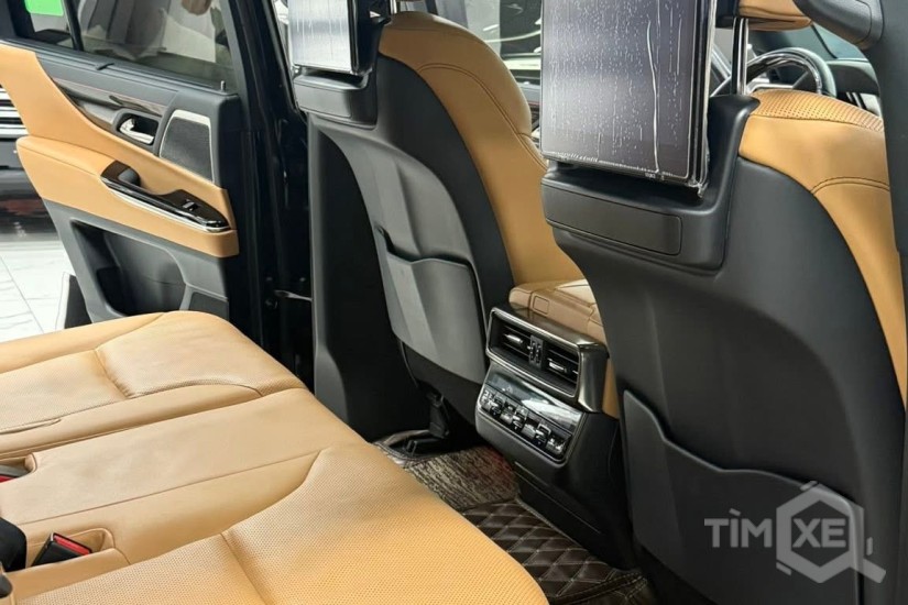Bán Lexus LX600 Urban 7 chỗ, sản xuấ 2023, một chủ Hà Nội. - TimXe.Net