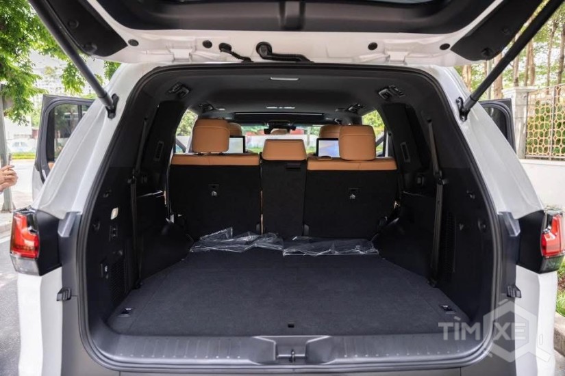 Bán Lexus LX600 Urban 7 chỗ, sản xuất 2023. Xe cực mới. - TimXe.Net