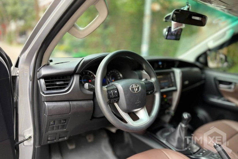 Toyota Fortuner MT 2019 - TimXe.Net