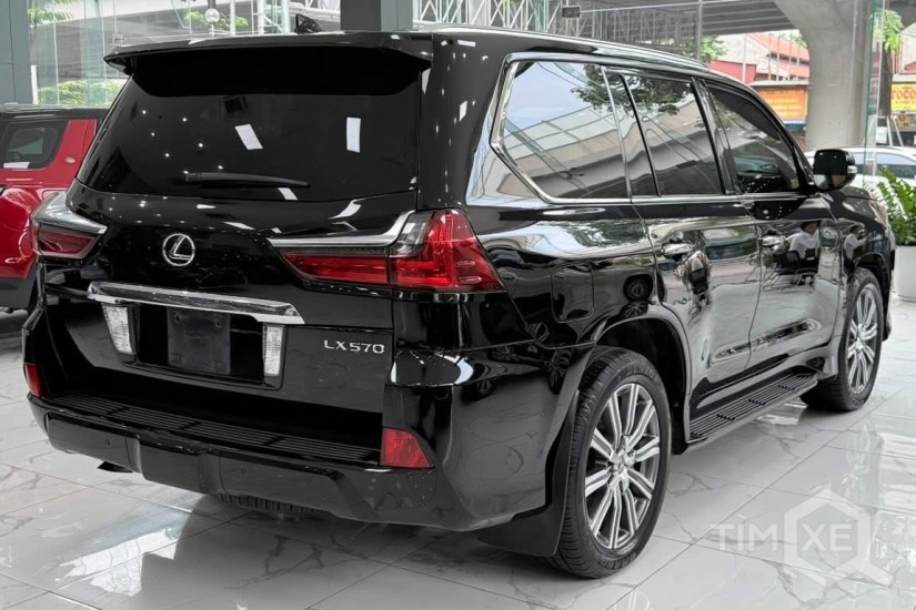 Bán Lexus LX570 nhập Mỹ sản xuất 2016, 1 chủ từ mới, biển Hà Nội. - TimXe.Net