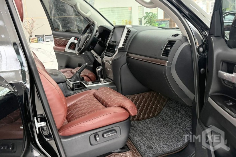Bán Toyota Land Cruiser 4.6 V8 sản xuất 2020. Xe cực đẹp. - TimXe.Net