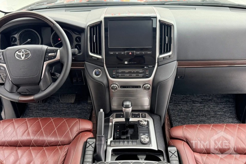 Bán Toyota Land Cruiser 4.6 V8 sản xuất 2020. Xe cực đẹp. - TimXe.Net