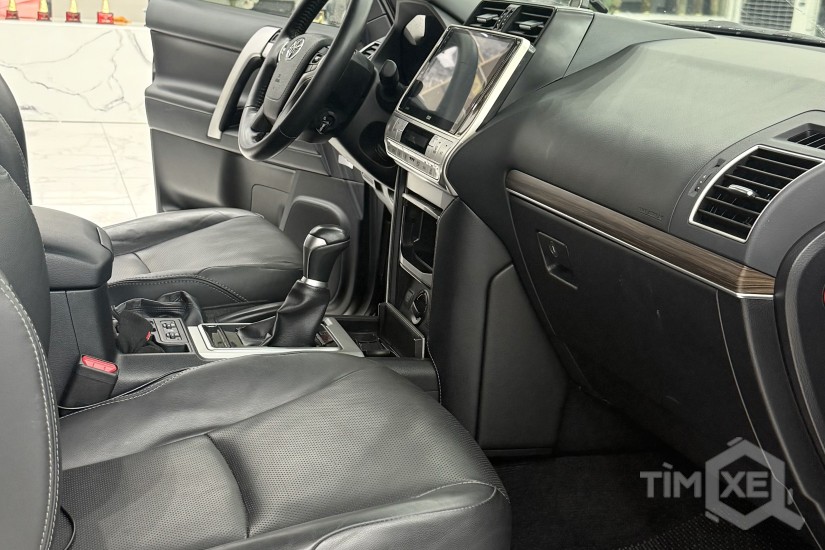 Bán Toyota Prado VX sản xuất 2019. Xe đi ít siêu mới. - TimXe.Net