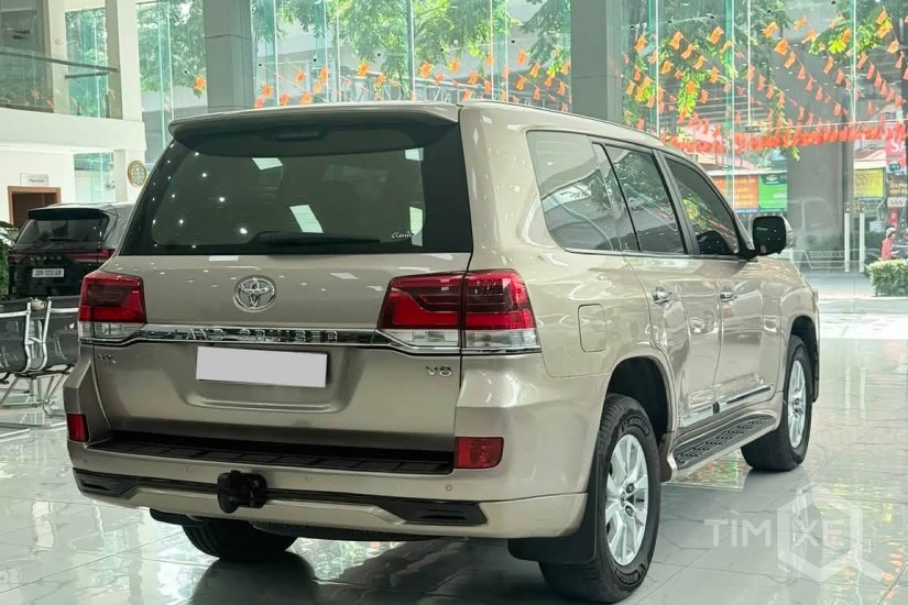 Bán Toyota Land Cruiser 4.6 V8 sản xuất 2016. - TimXe.Net