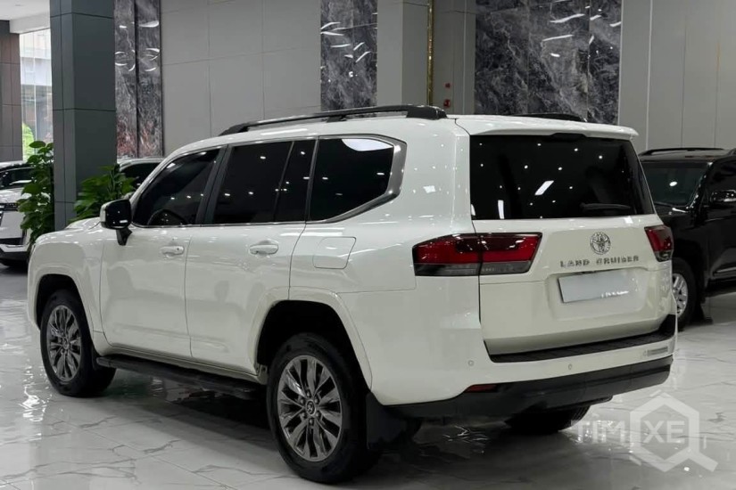Bán Toyota Land Cruiser LC300 Model 2023. xe đẹp xuất sắc. - TimXe.Net