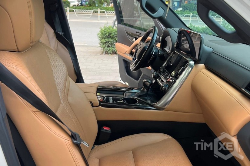 Bán Lexus LX600 Urban 7 chỗ, sản xuất 2023. - TimXe.Net