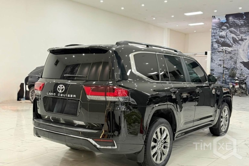 Bán Land Cruiser LC300 sản xuất 2023. Xe cực mới. - TimXe.Net