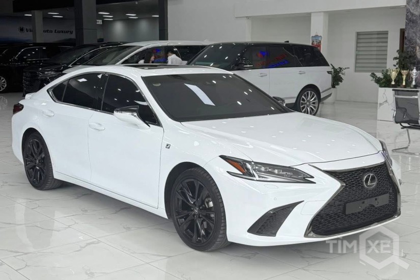 Bán Lexus ES250 Fsport sản xuất 2022. Xe 1 chủ cực mới. - TimXe.Net