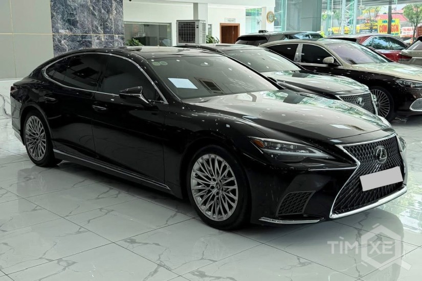 Siêu lướt. Lexus LS 500H sản xuất 2025, giá rẻ hơn xe mới 2 tỷ đồng. - TimXe.Net