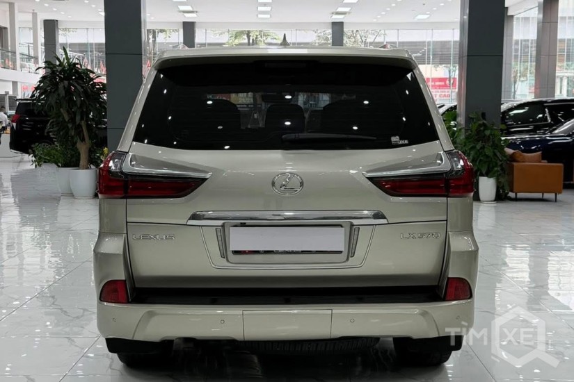 Bán Lexus LX570 màu vàng cát, sản xuất 2018. Xe siêu mới. - TimXe.Net
