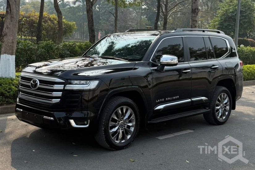 Bán Land Cruiser LC300 sản xuất 2025 siêu lướt, mới 99,99%. - TimXe.Net