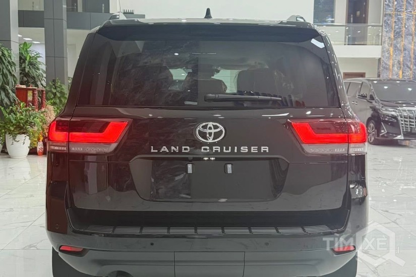 Bán Toyota Land Cruiser LC300 sản xuất 2026, mới 100%. xe giao ngay. - TimXe.Net