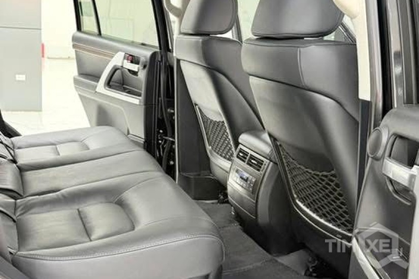 BÁN LAND CRUISER 4.6 V8 SẢN XUẤT 2019 – TÊN CÔNG TY XUẤT VAT. - TimXe.Net