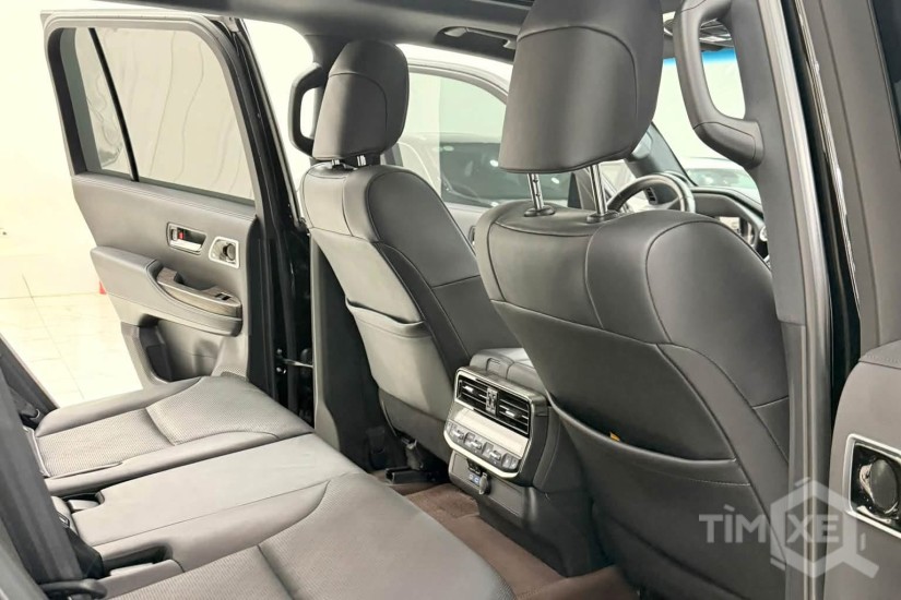 Bán Land Cruiser LC300 sản xuất 2023. Xe cực mới. - TimXe.Net