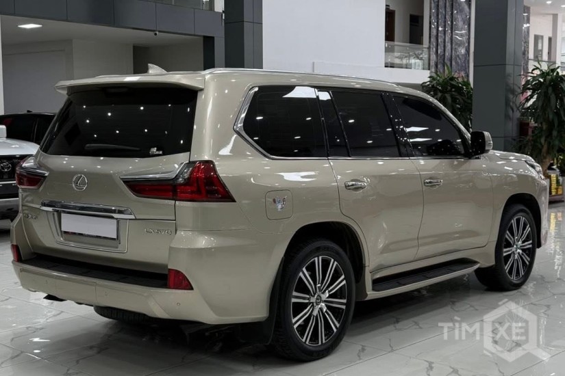 Bán Lexus LX570 màu vàng cát, sản xuất 2018. Xe siêu mới. - TimXe.Net