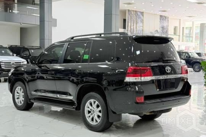 BÁN LAND CRUISER 4.6 V8 SẢN XUẤT 2019 – TÊN CÔNG TY XUẤT VAT. - TimXe.Net