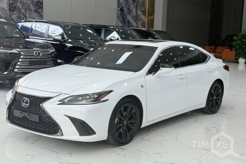 Bán Lexus ES250 Fsport sản xuất 2022. Xe 1 chủ cực mới. - TimXe.Net