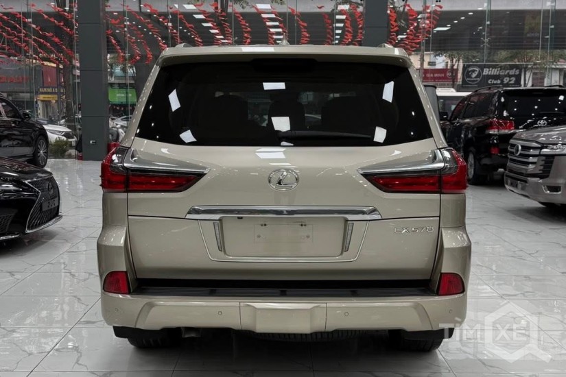 Bán Lexus LX570 nhập Mỹ, sản xuất 2019, xe đi ít cực mới. - TimXe.Net