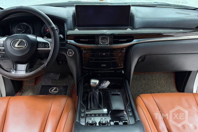 Bán Lexus LX570 sản xuất 2016, lăn bánh cực ít. Xe siêu mới. - TimXe.Net