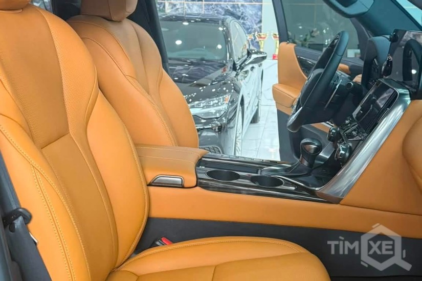 Bán Lexus LX600 Urban 7 chỗ màu Đen. Xe cực đẹp. - TimXe.Net