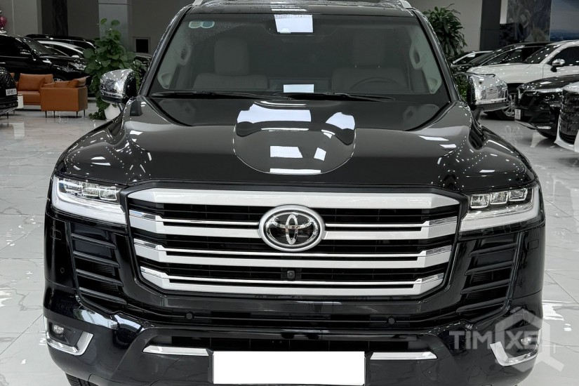 Land Cruiser LC300 sản xuất 2024 siêu lướt, full Bodykit và PPF. - TimXe.Net
