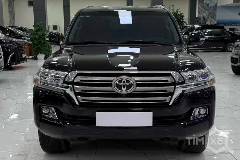 Bán Toyota Land Cruiser 4.6 V8 sản xuất 2020, 4 ghế VIP. - TimXe.Net