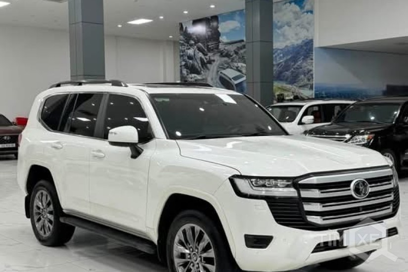 Bán Toyota Land Cruiser LC300 Model 2023. xe đẹp xuất sắc. - TimXe.Net