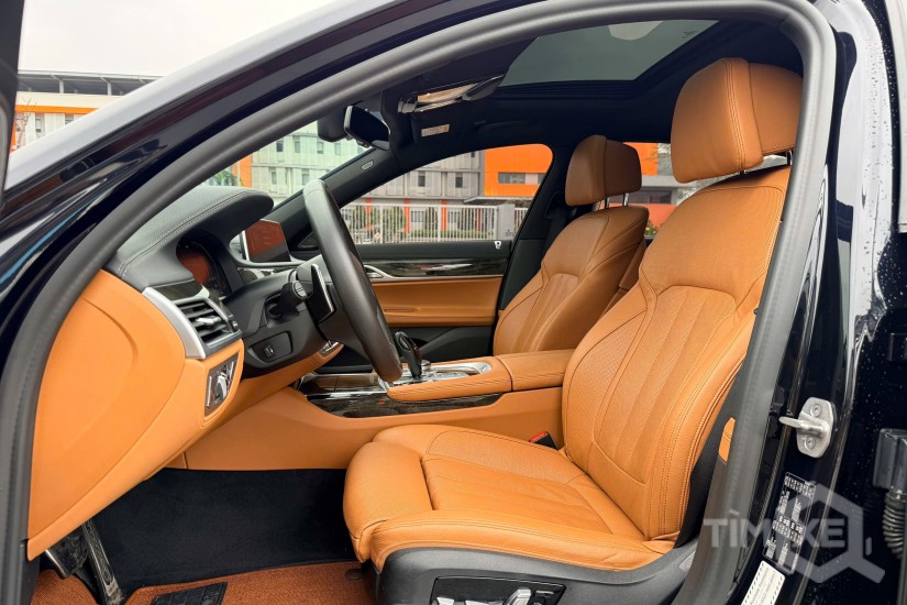 Bán BMW 730Li Msport 2021, nhập khẩu, chạy lướt nhẹ, giá tốt - TimXe.Net