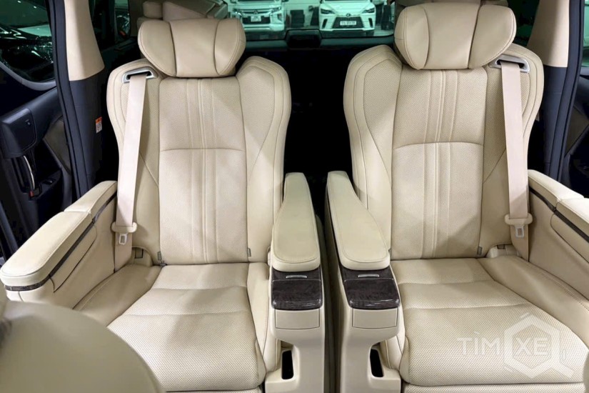 Bán Toyota Alphard Executive Lounge sản xuất 2022, sơn Zin 99%. - TimXe.Net