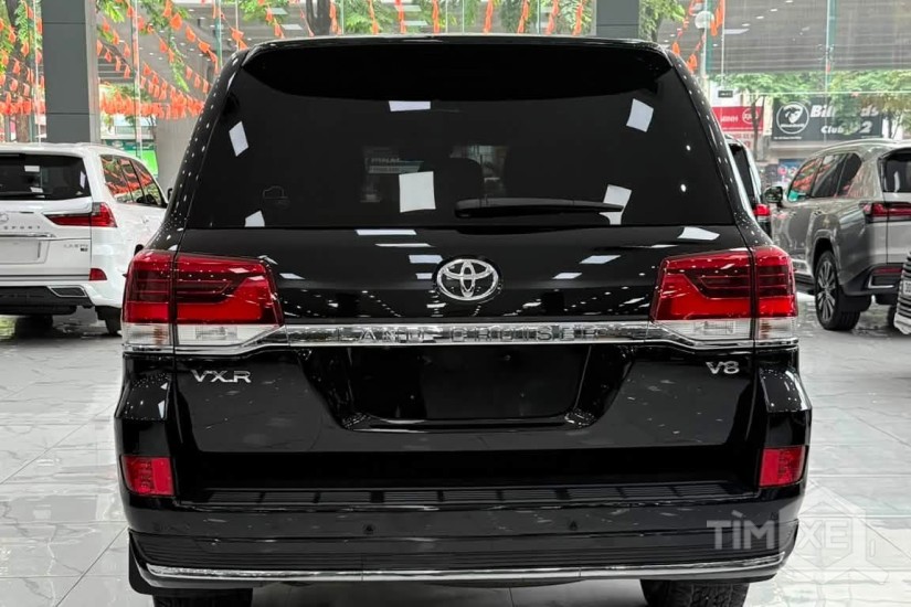 Toyota Land Cruiser 4.6 V8 sản xuất 2020, Full lịch sử hãng. - TimXe.Net