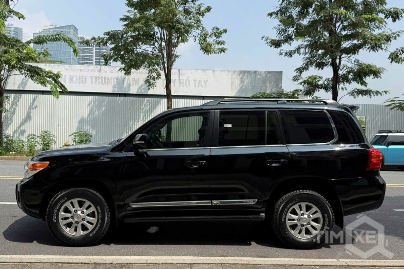 Bán Toyota Land Cruiser 4.6 sản xuất 2015. - TimXe.Net