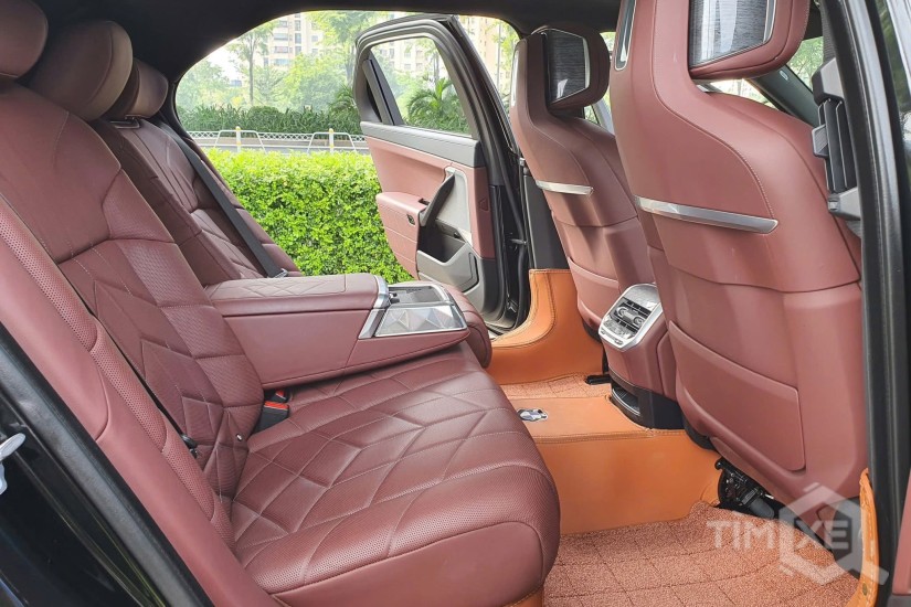 Bán BMW 735i M-Sport sản xuất 2023. Xe Hà Nội cực mới. - TimXe.Net