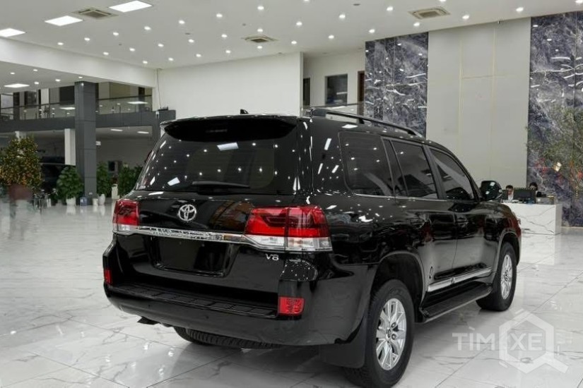 BÁN TOYOTA LAND CRUISER V8 4.6L SẢN XUẤT 2019. - TimXe.Net