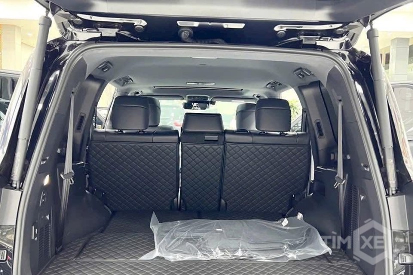 Bán Toyota Land Cruiser LC300, sản xuất 2025. siêu lướt mới 99,99% - TimXe.Net